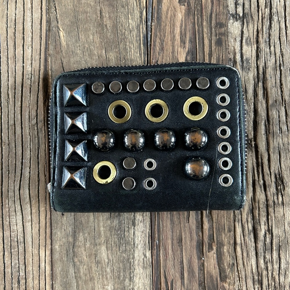 KAREN MILLEN Black Leather Studs&Grommets Zip Bill-fold Card-slots Mini-Wallet.